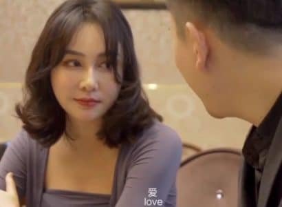 Chịch em bạn gái cũ mông tròn của tôi
