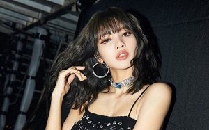Lisa và bạn trai bí mật: Cuộc phiêu lưu nóng bỏng